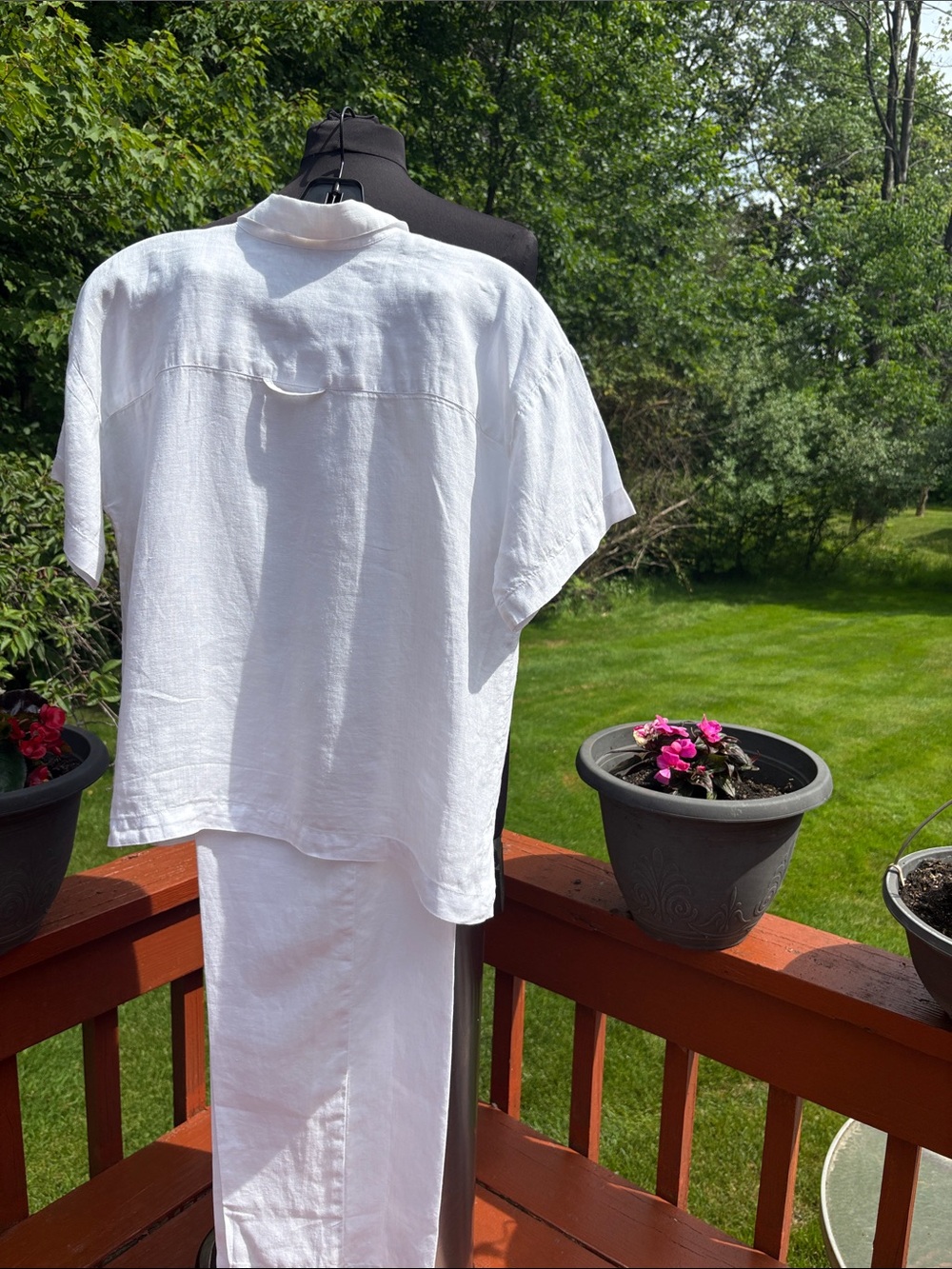 Beautiful organic linen 2 piece pants suit. - Picture 2 of 12